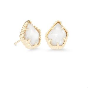 Kendra Scott Tessa Gold Stud Earrings White Pearl